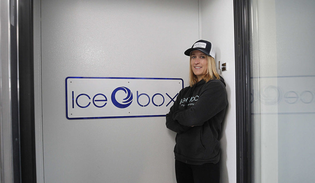 Cryotherapy Woman with Cap